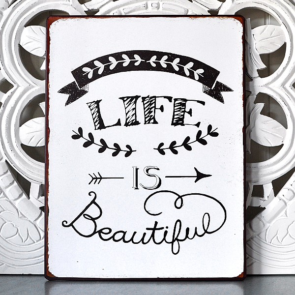 Plåtskylt Life is beautiful - Vit