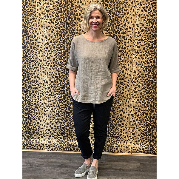 Mix By Heart | Mixin Home Klänning CLARA ArmyVit, Mix By Heart | Mixin
