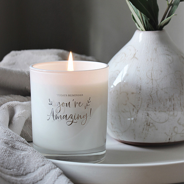 Majas Scented Candle You're Amazing - Sweet Lovely Berries