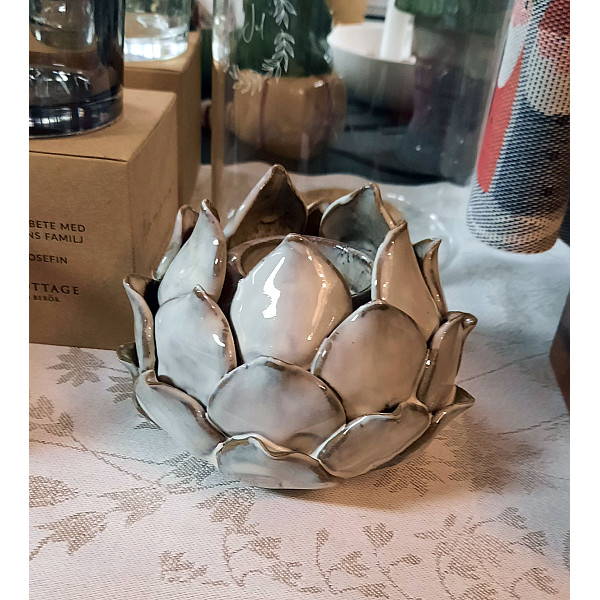 Candlestick / Candle Holder Sally