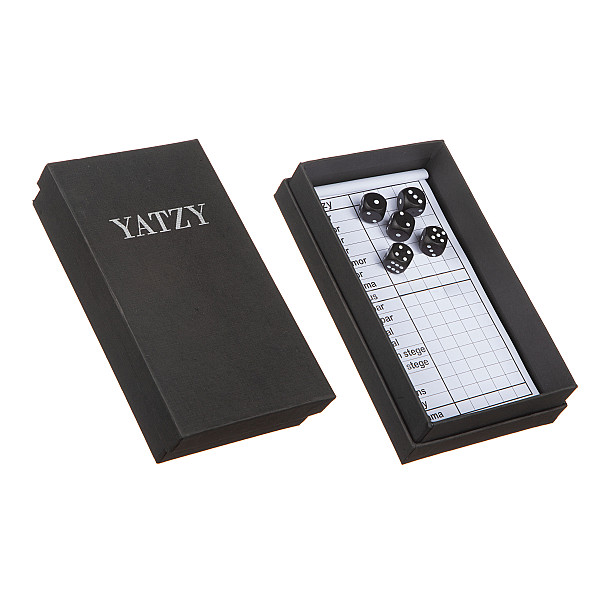 Yatzy i papplåda