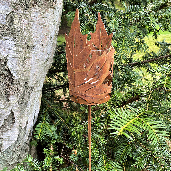 Ahorn-Teelichthalter auf Stab