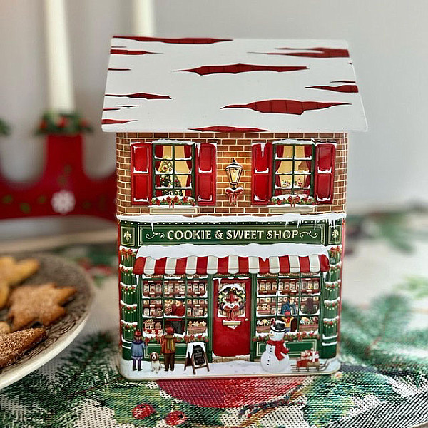 Tin Jar Townhouse Winter Cookie & Sweet