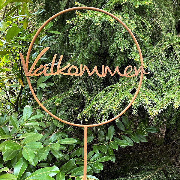 Wreath Välkommen on rod