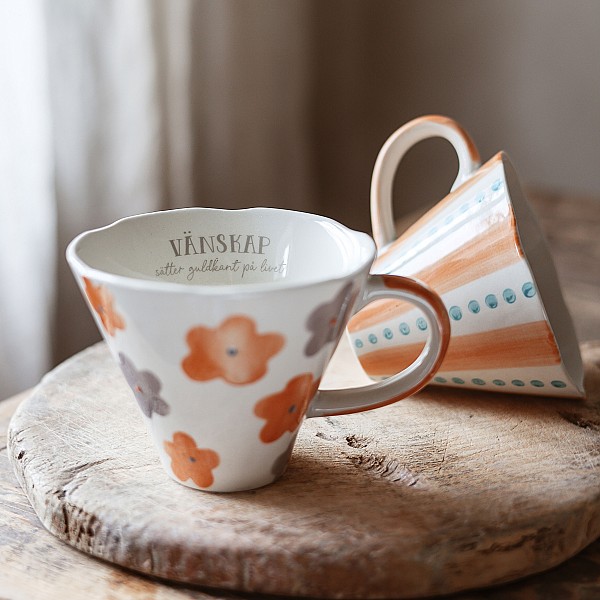 Majas Becher Vänskap