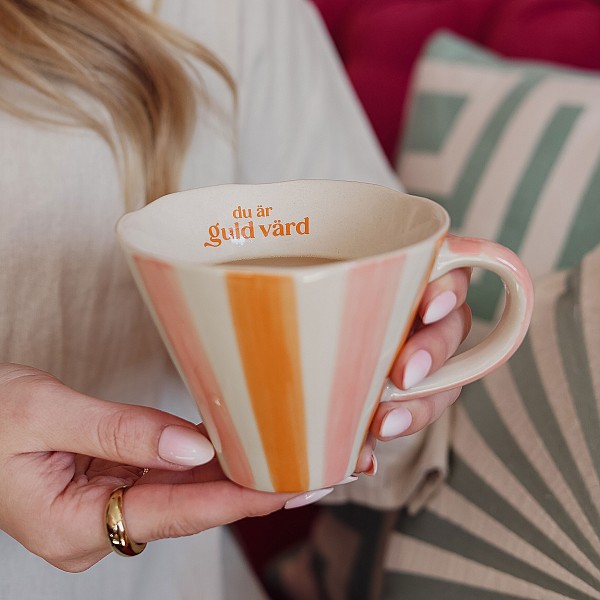 Majas Mug Guld värd