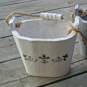 Trähink med mönster