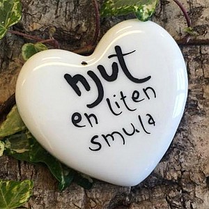 Porslinshjärta Njut en liten smula