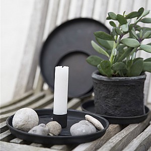 Runt ljusfat i metall