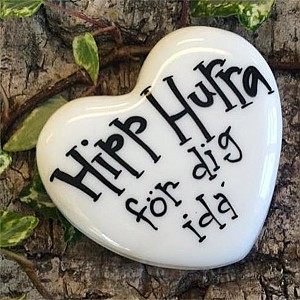 Porslinshjärta Hipp hurra för dig idá