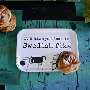 Bricka Swedish fika