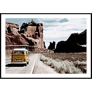 Poster In the middle of nowhere