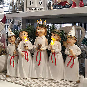 Luciaparade with LED lighting