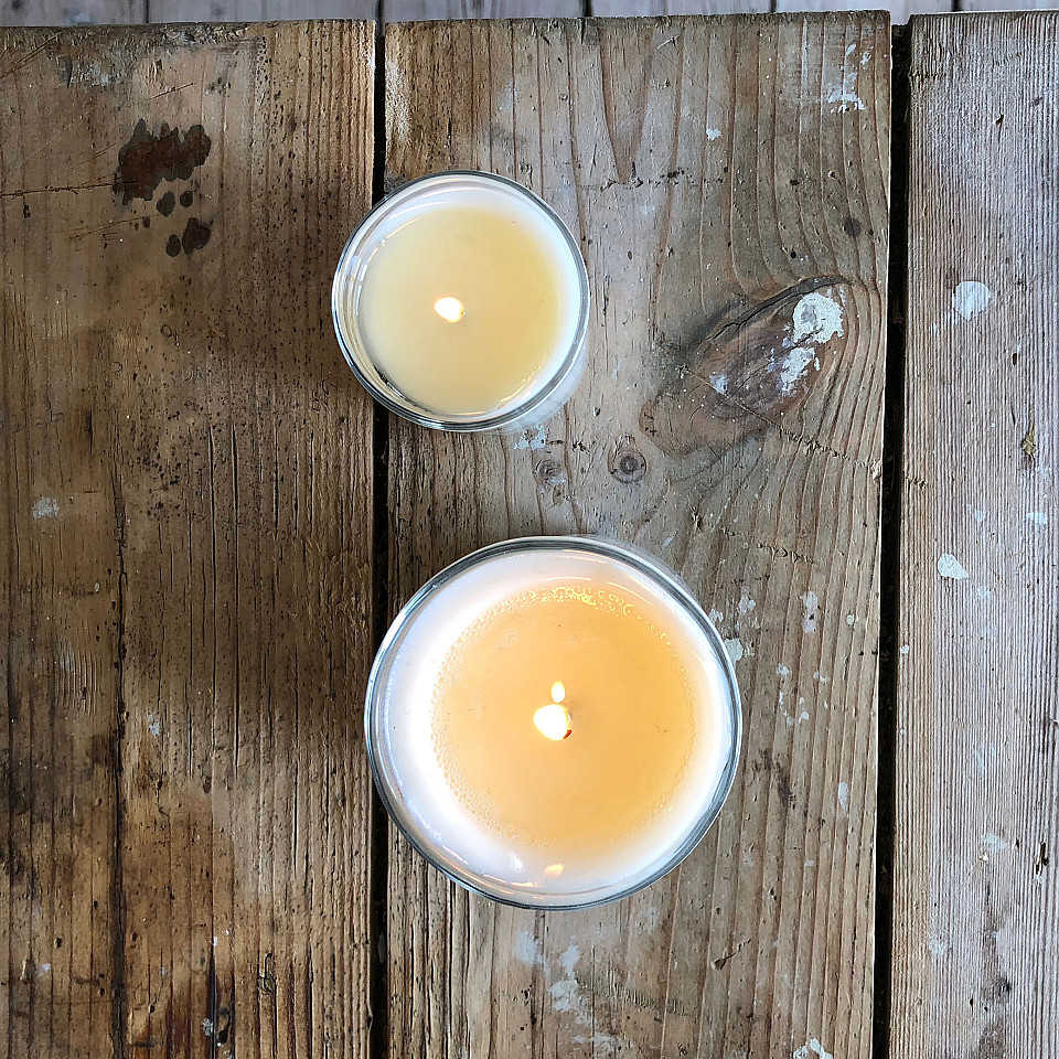 Klinta Scented Massage Candle Small - Vit Jasmin