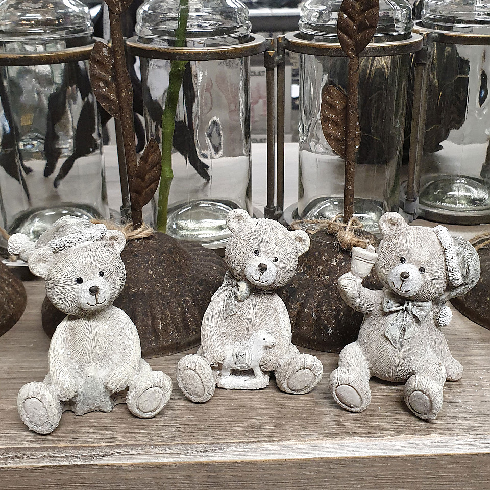 Sitting Teddy - With a star