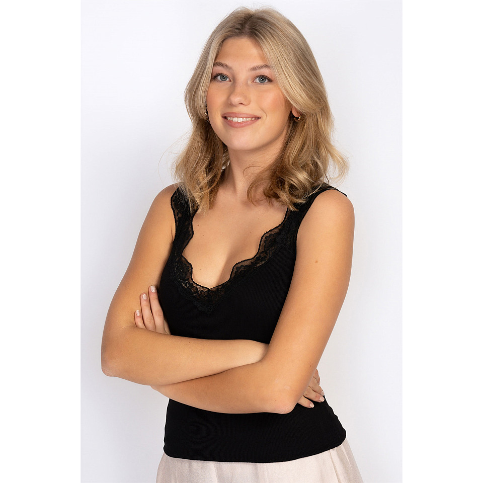 Linne Vera Singlet - Black