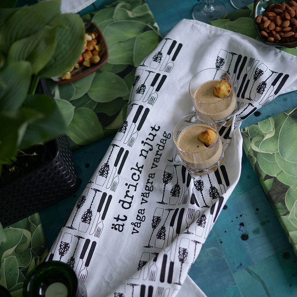 Tea Towel Njut