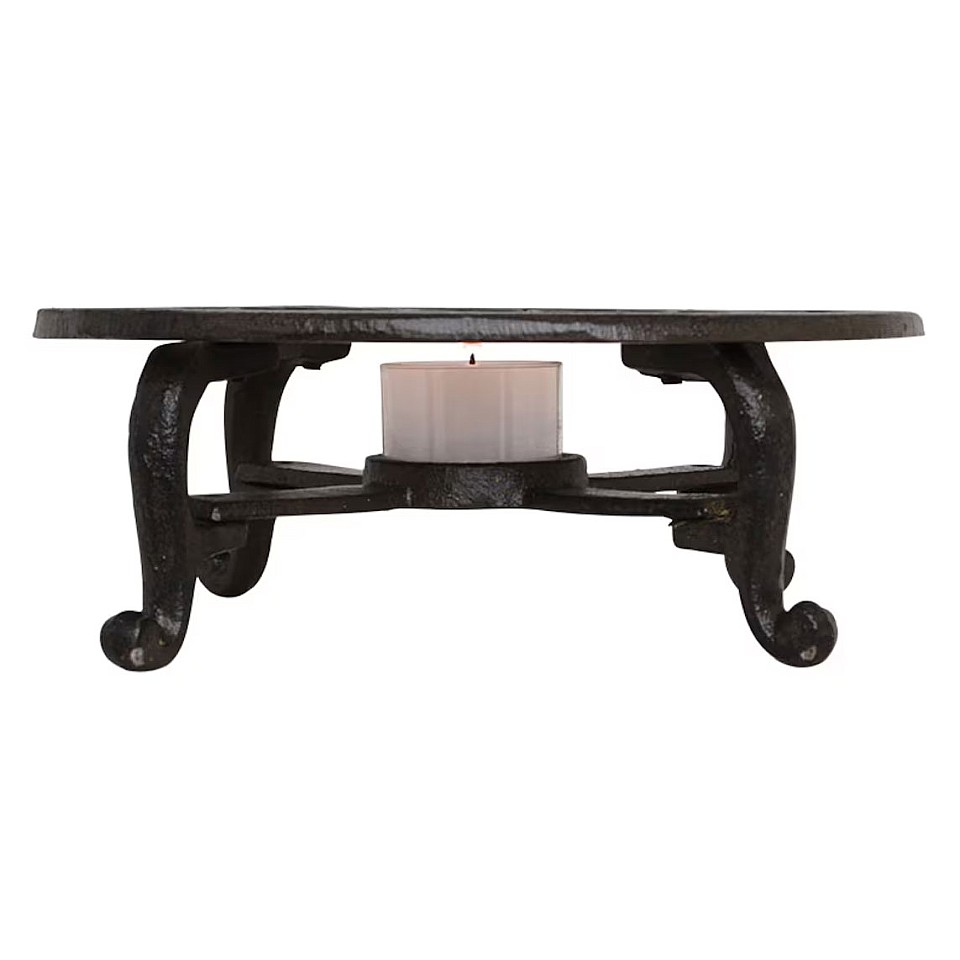 Grytunderlägg på fot Gjutjärn